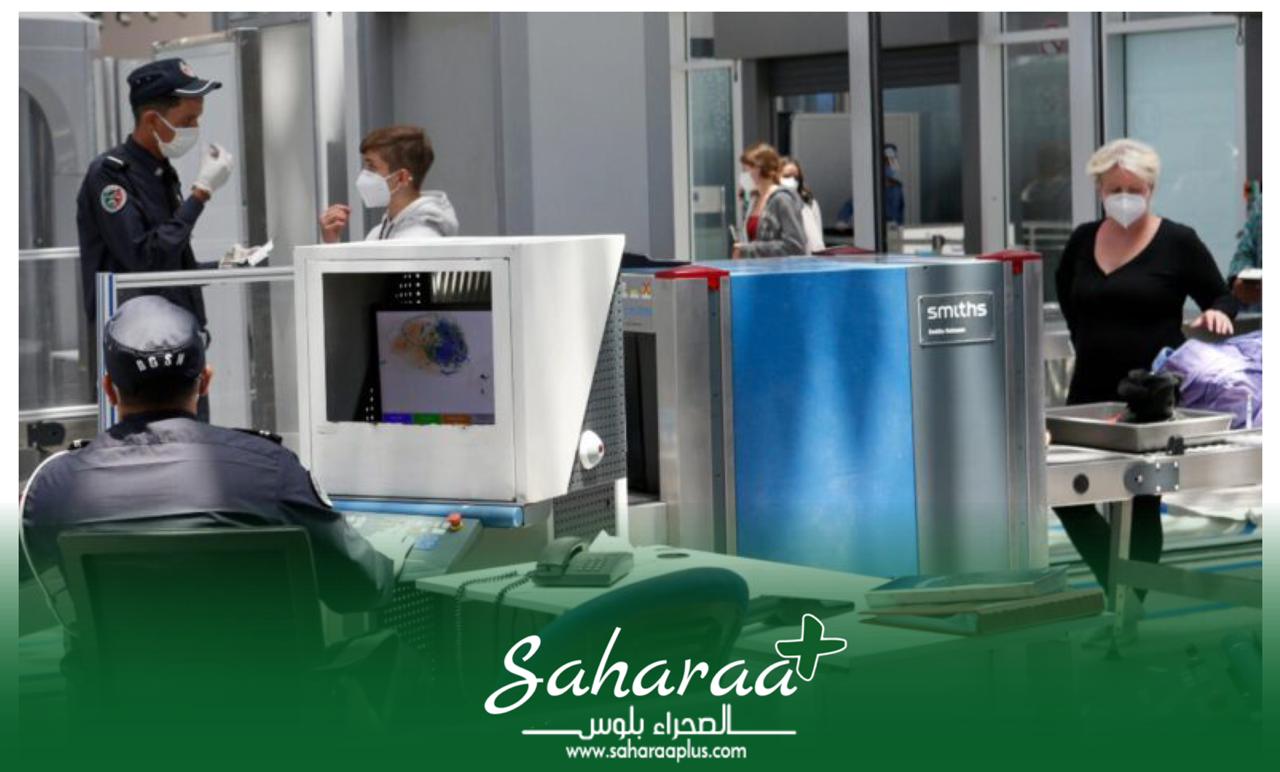 السلطات المغربية تُرحل ناشطات إسبانيات من مطار العيون