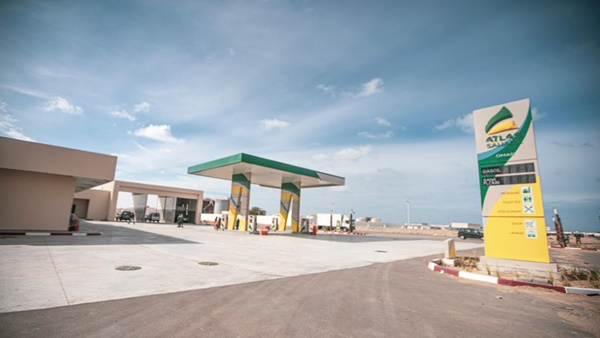 أطلس الصحراء تفتتح محطة “عمــر ” الجديدة بجماعة المـــرسى بمناسبة الذكرى 79 لتقديم وثيقة المطالبة بالإستقلال