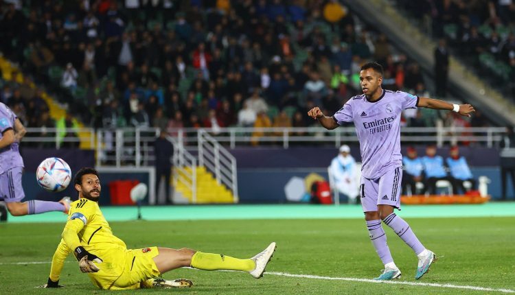 ريال مدريد يهزم الأهلي المصري برباعية ويعبر لنهائي الموندياليتو