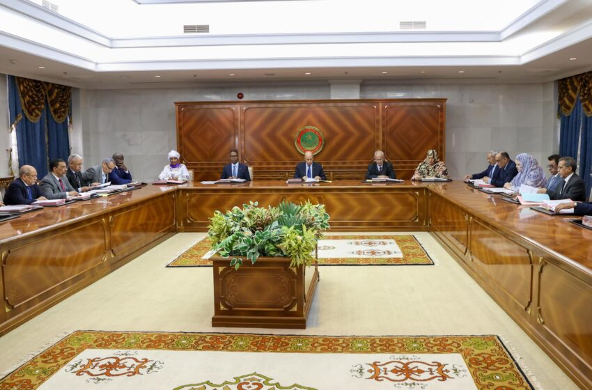 الحكومة المورتانية تصادق على 3 اتفاقيات للتعاون في القضاء مع الجزائر