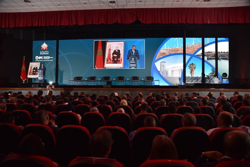 بعد إحتضانها لمنتدى الطاقات المتجددة …مدينة كلميم تحتضن فعاليات “يوم المسثمر “