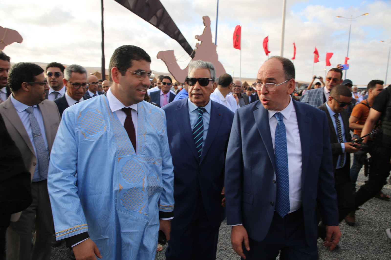 ضيوف موسم طانطان في نسخته 16 في سفر “عبر التاريخ الثقافي والإجتماعي والحضاري للصحراء ” برواق وكالة الجنوب