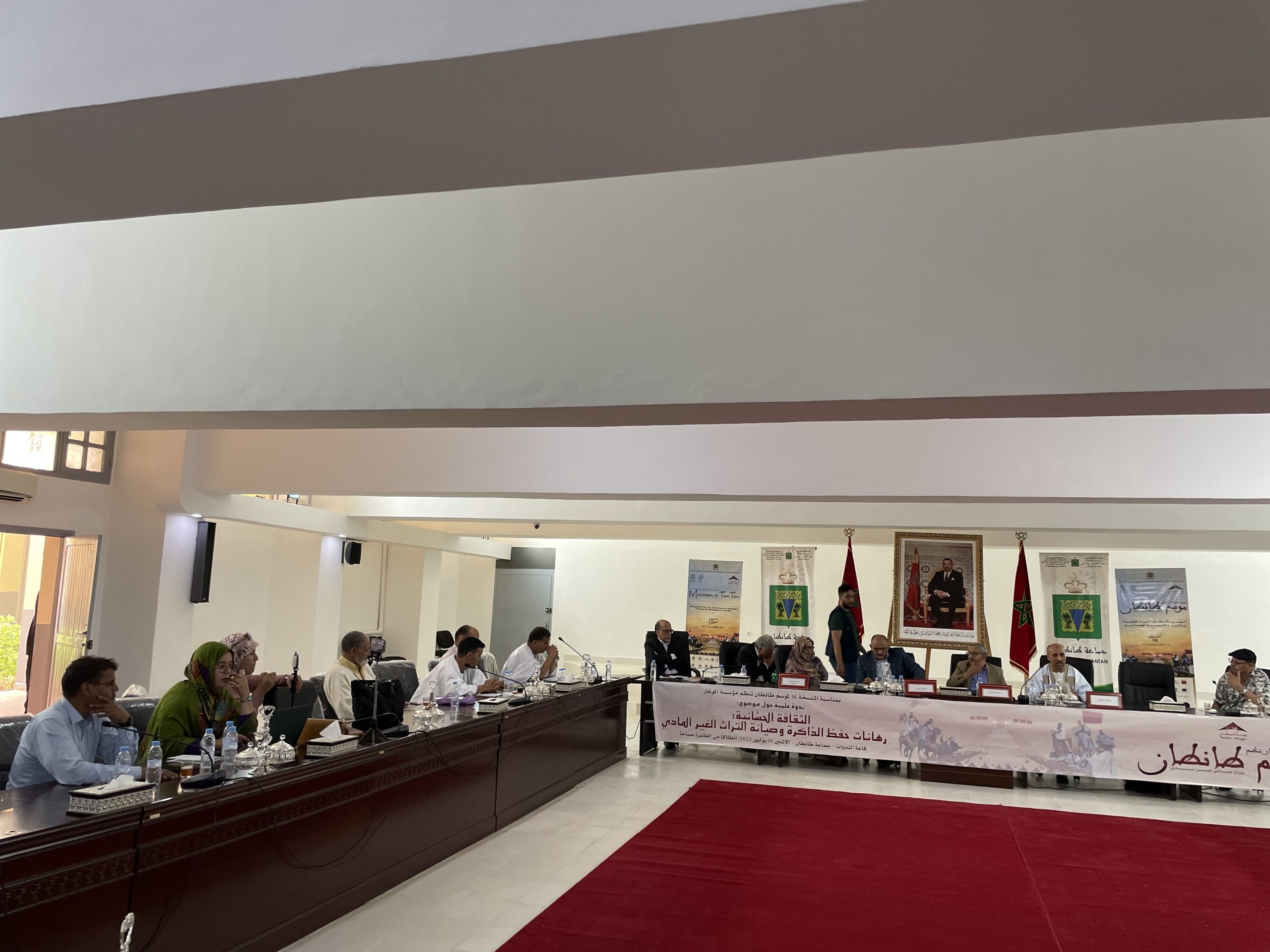 الثقافة الحسانية ورهانات حفظ الذاكرة عنوان ندوة علمية أطرها باحثون ودكاترة على هامش موسم طانطان