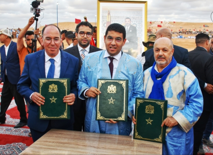 توقيع اتفاقية شراكة بين الشباب والثقافة ورئيس مؤسسة أمكار ومدير وكالةالإنعاش والتنميةلتنظيم “جائزة الأدب والدراسات الحسانية”