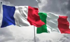 فرنسا وإيطاليا تتحركان لإجلاء رعاياهما من النيجر