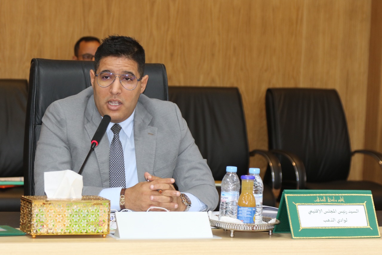 الصحراء بلوس تعزي رئيس المجلس الاقليمي للداخلة”محمد سالم حمية ” في وفاة والدته