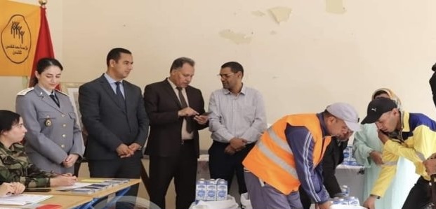 إقليم العيون.. استفادة أزيد من 12 ألفا و600 أسرة من قفة رمضان