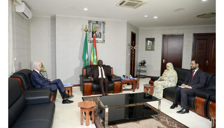 وزير الشؤون الخارجية الموريتاني يستقبل المبعوث الخاص للأمين العام للأمم المتحدة المكلف بملف الصحراء