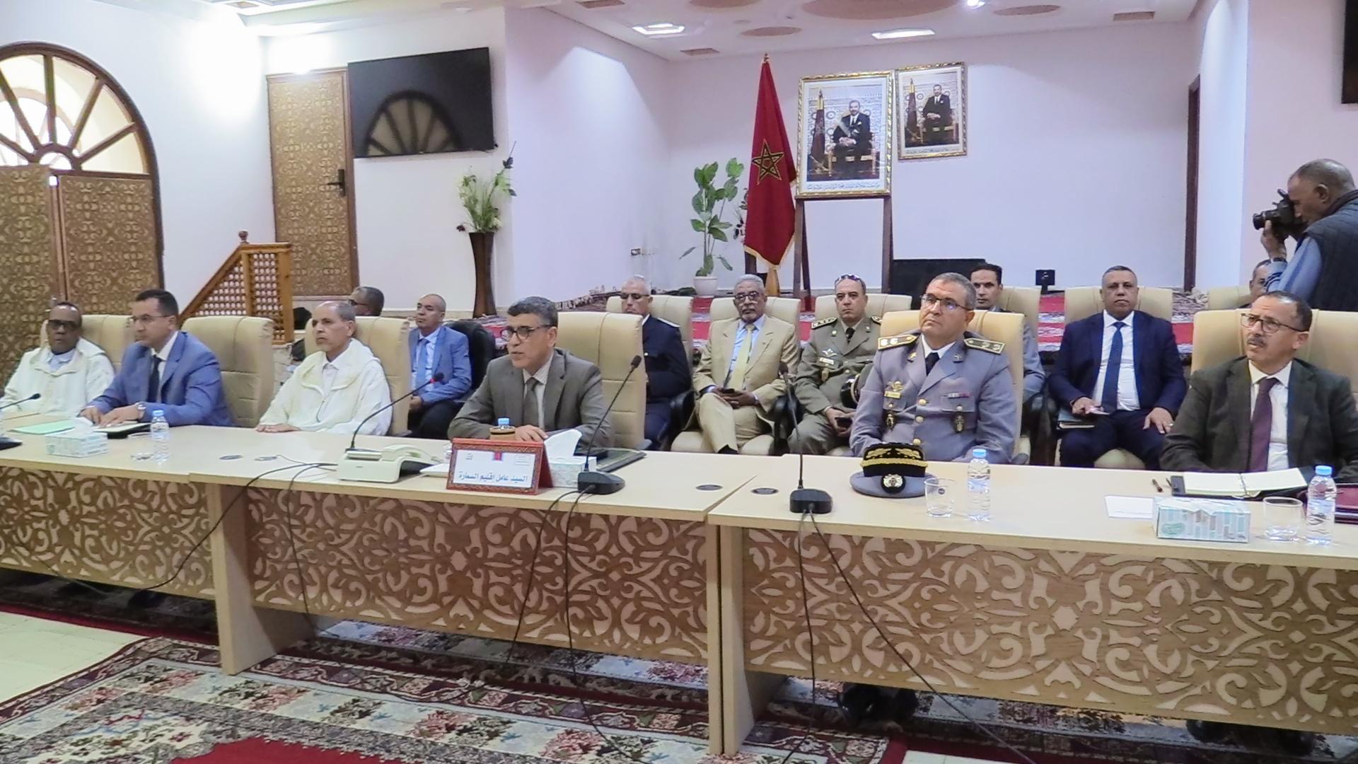 تعزيز الولوجيات وتحسين جودة الخدمات العمومية محور اجتماع موسع بعمالة إقليم السمارة