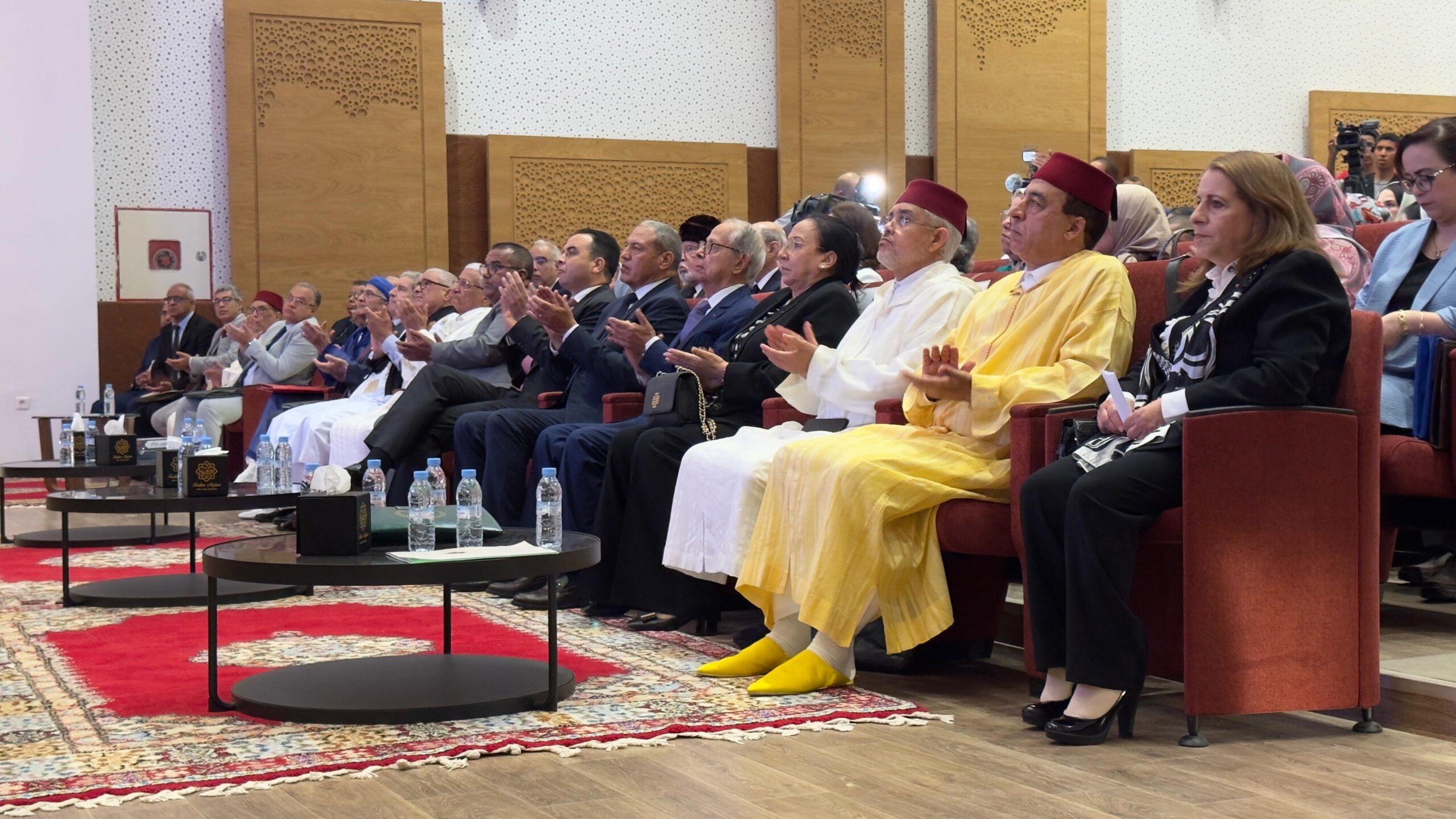 العيون تتألق عاصمةً للمجتمع المدني: تكريم لنضال متجذر وانتماء راسخ