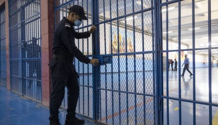 القضاء بالعيون يفتح صفحة جديدة بالعقوبات البديلة