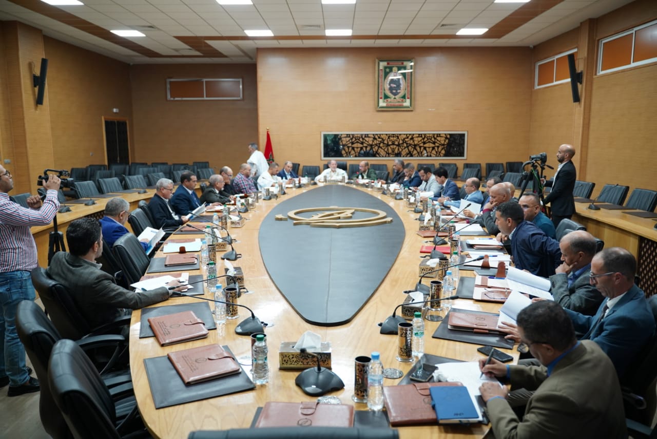 غرفة الصيد البحري الأطلسية الجنوبية تعقد دورة دجنبر 2025 و تصادق على نقاط الدورة