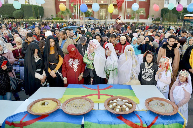 الصحراء بلوس تهنئ القراء بالسنة الأمازيغية