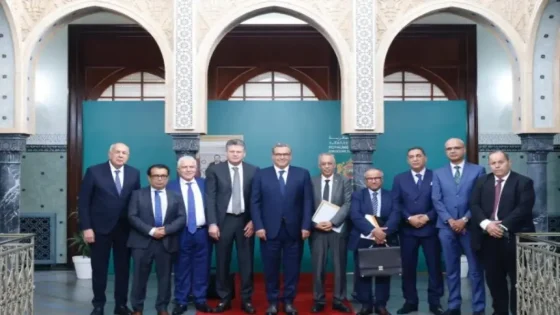 أخنوش يحسم “بلوكاج” المحامين: توافق نهائي على قانون المهنة وإحالته على البرلمان في غياب وهبي