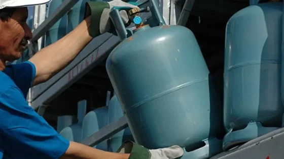 تعليق إضراب موزعي الغاز بالمغرب بعد وعود حكومية بحلول عاجلة لأزمة القطاع