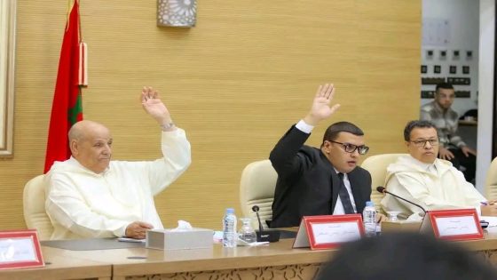 مجلس مجموعة الجماعات للتوزيع بالعيون يعقد دورته وسط جدل فواتير الماء والكهرباء واحتمال إغلاقها أمام الإعلام
