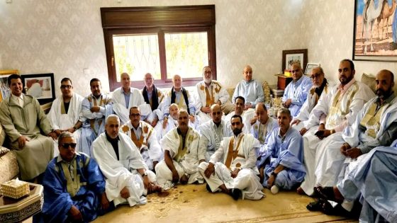 العيون.. شيوخ القبائل الصحراوية يكرمون حمدي ولد الرشيد في لقاء جسد قيم الوفاء والتلاحم